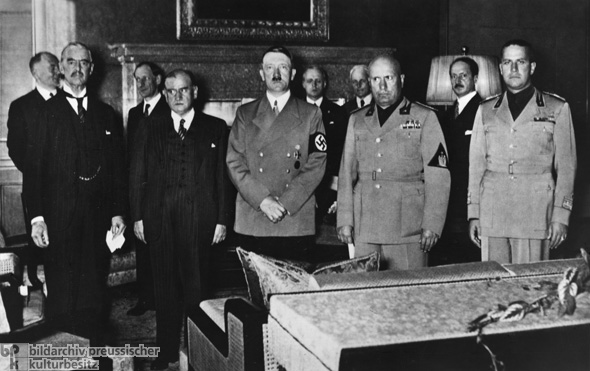 Gruppenfoto der Teilnehmer der Münchener Konferenz (29. September 1938)